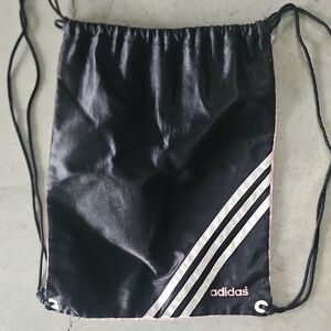 Adidas Black and White Drawstring Backpack Early 2000"s Vintage